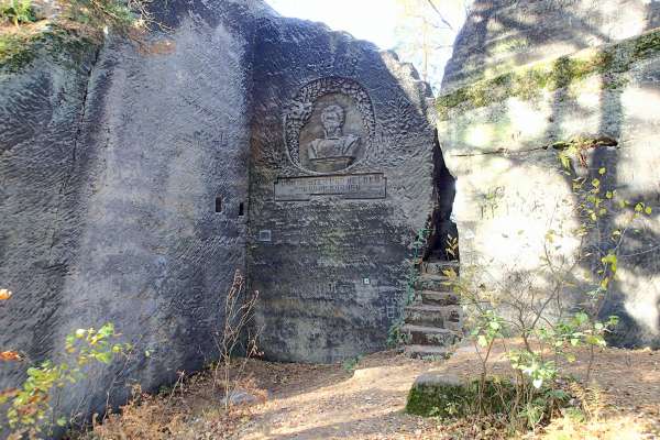 Relief rocheux par Theodor Körner