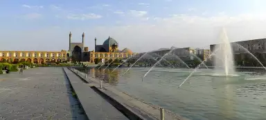 Naqsh-e Jahan 광장