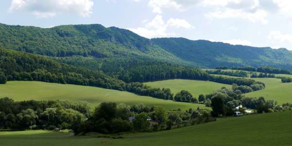 Côté opposé de la vallée