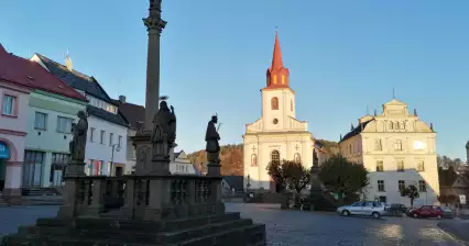 Piazza Masaryk a Nova Paka