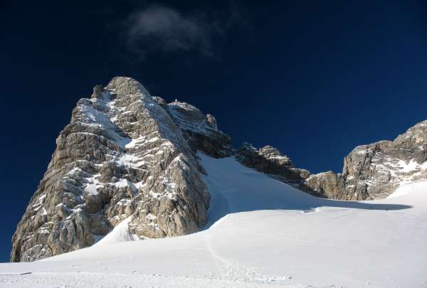 Ascent below Hoher Dachstein