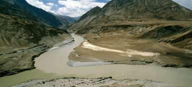 Confluent des fleuves Indus et Zanskar