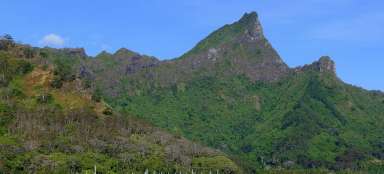 Le mont. Mouaputa (830m)