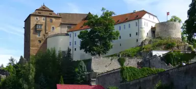 Vue du château avec le palais
