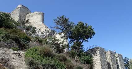 坎塔拉城堡