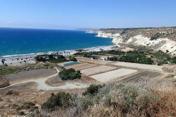 Ville sur une falaise