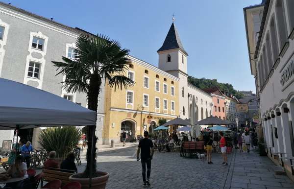 Rindermarkt Square