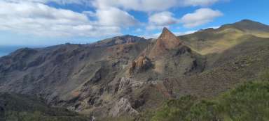 Degollada del Roque 관점으로 트레킹