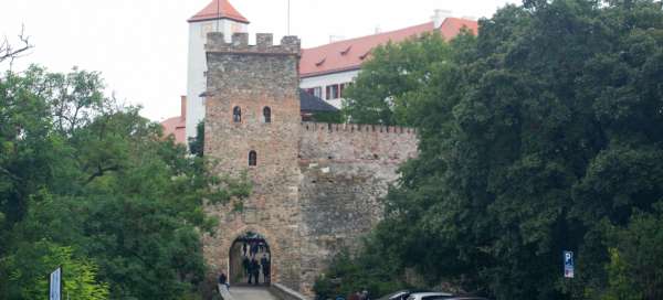 Castillo estatal de Bítov: Clima y temporada