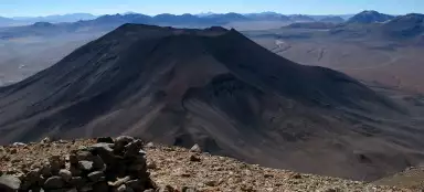 Jury Volcano