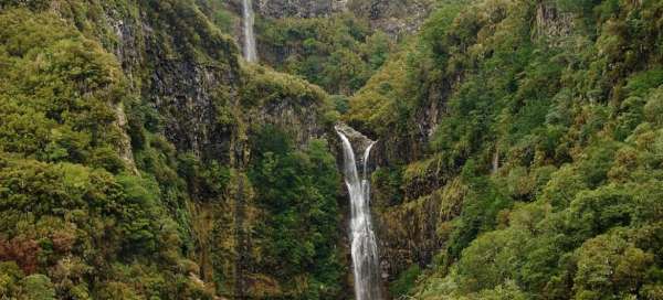 Risco Waterfall: Weather and season