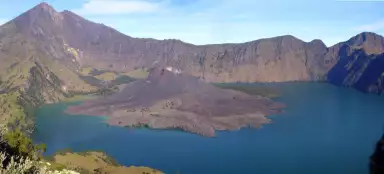Mont Rinjani (3 726 m)