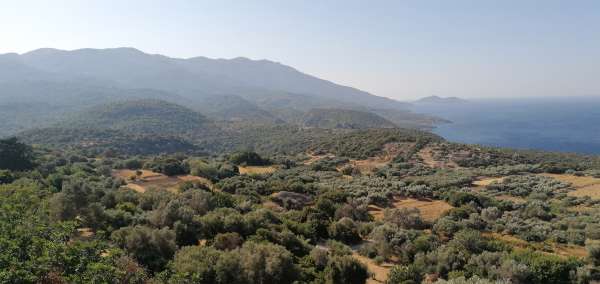 Vista de la cresta de la montaña