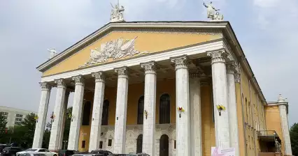 ビシュケクのオペラ・バレエ劇場