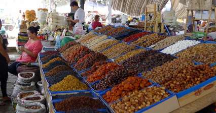 Offer dried fruits and nuts
