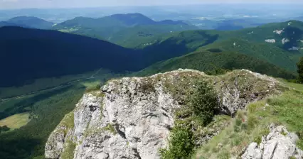 ストラジョフ (1,213m)