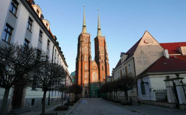 Rue de la cathédrale