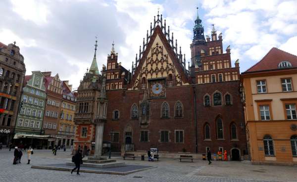 Rathaus auf der anderen Seite