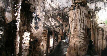 Caverna de Arta