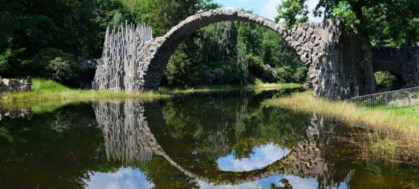 Rakotzbrücke: Wetter und Jahreszeit