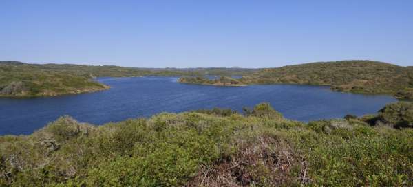 Découvrir la beauté des environs d'Es Grau: Hébergement