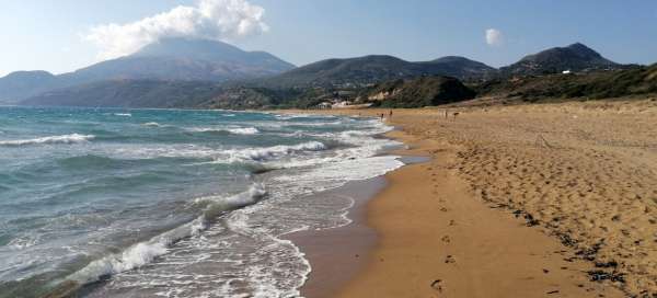 Mouda beach: Weather and season