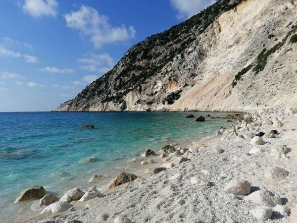 O extremo norte da praia de Myrtos