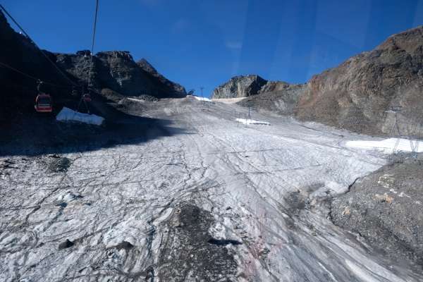 Sobre el glaciar en el Schaufeljoch