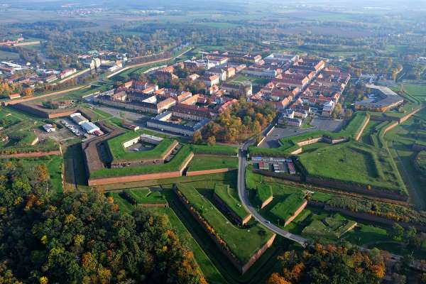 Blick auf die Festung Große Theresienstadt