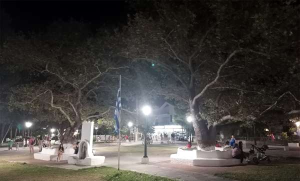 Praça em Skala