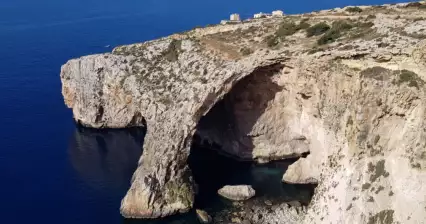 Jeskyně Blue Grotto