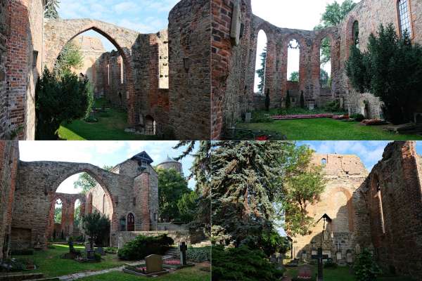 Intérieur d'une ruine d'église