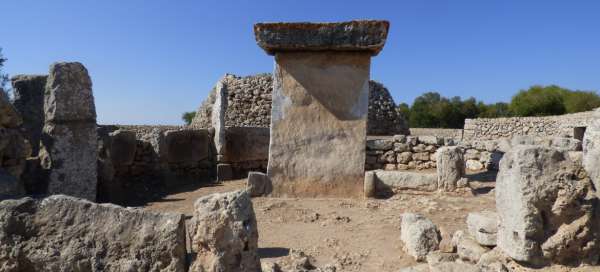 Tour of the prehistoric settlement of Trepuco