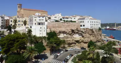 마혼 시내 관광