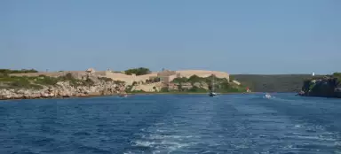 Bootsfahrt rund um den Hafen von Mahon