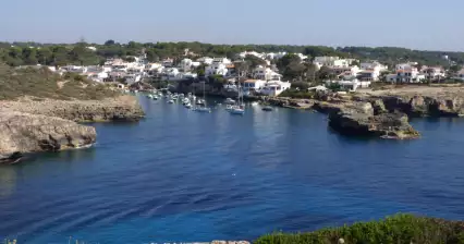 Alcaufar 마을로 걸어가기