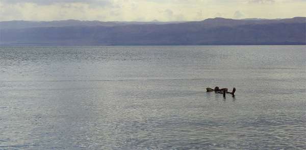 Relájate en el Mar Muerto