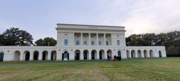 Castello Pohansko: Alloggi