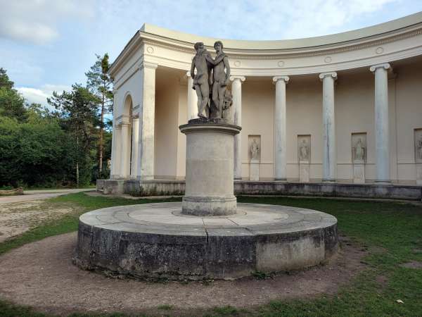 Covered colonnade