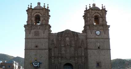 Catedral en la ciudad de Puno