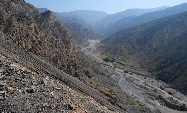 Der erste Blick auf das Wadi Naqab Tal