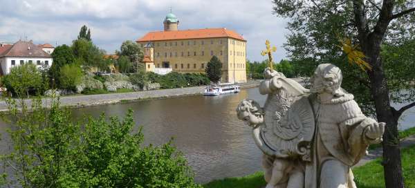 Tour of Poděbrady: Accommodations