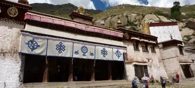 Монастырь Сера