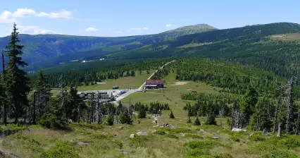 シレジア鞍部 (1,198m)