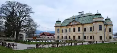 Visita del villaggio di Hronsek