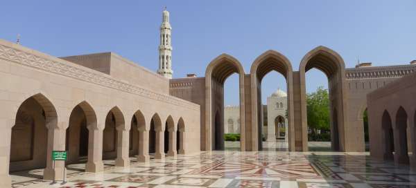 The most beautiful places in Muscat: Weather and season