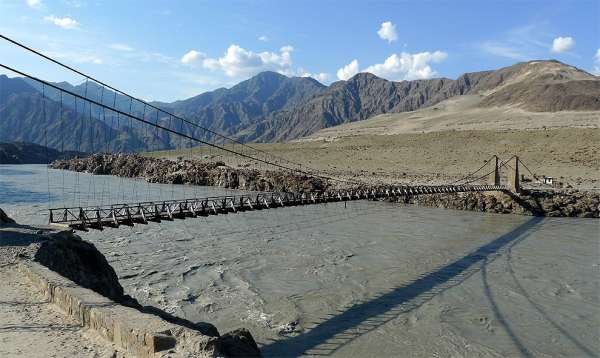The bridge over Indus