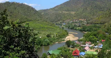 Mae Kok Canyon vicino a Thaton