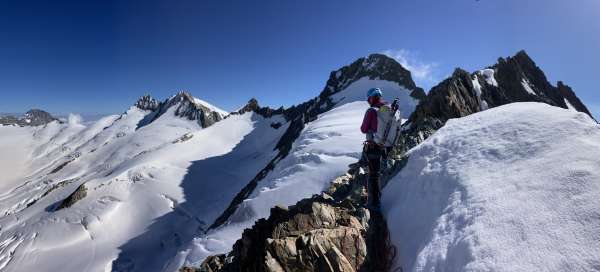 Ascent to the Gross Grünhorn: Weather and season