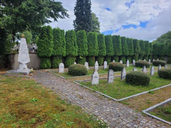 Fin de la marche à Volary